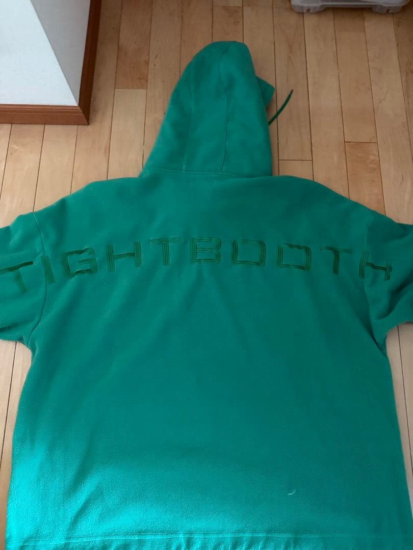 TIGHTBOOTH グリーン フーディ