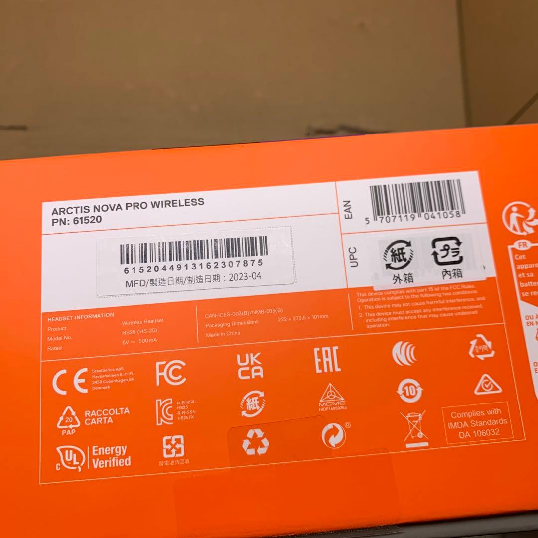 ジャンク　SteelSeries Arctis Nova Pro