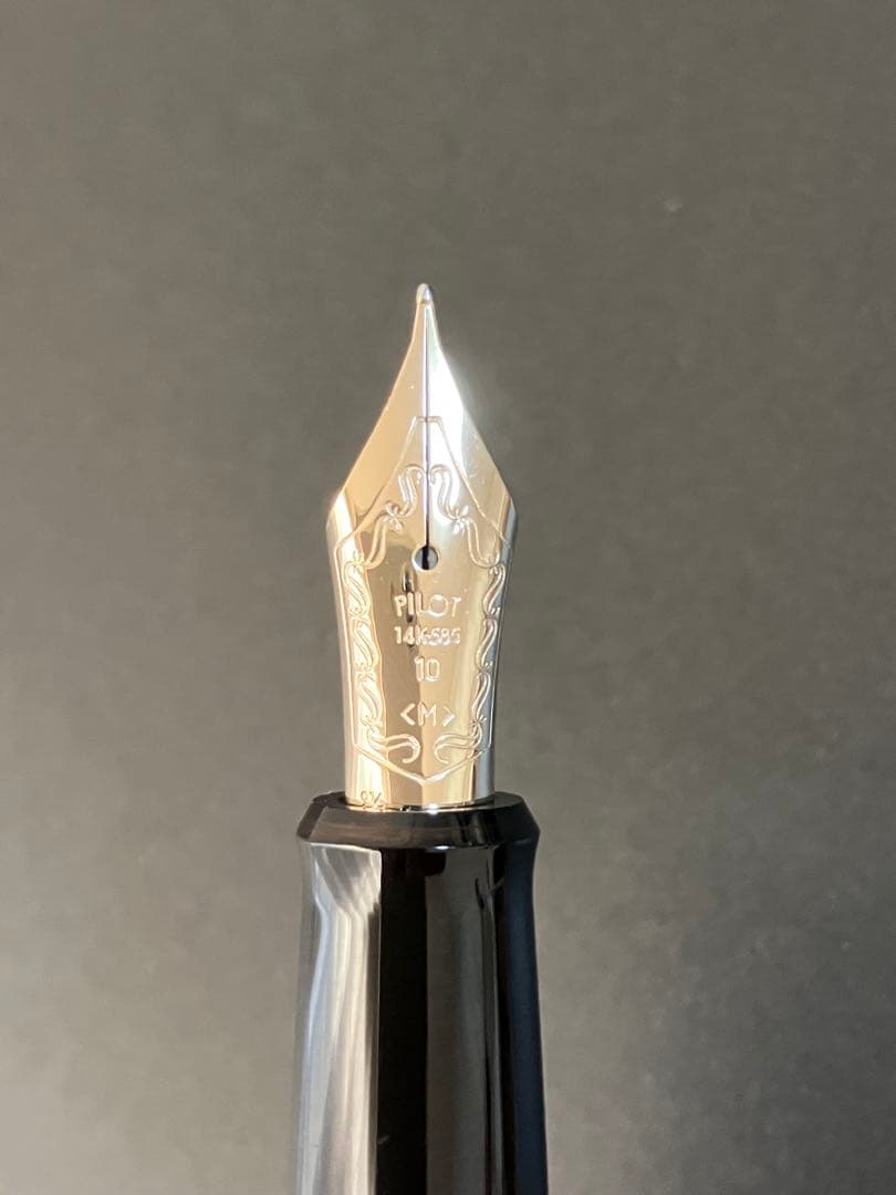 【状態良好】パイロット万年筆『カエデの木目を生かした美しいデザイン』