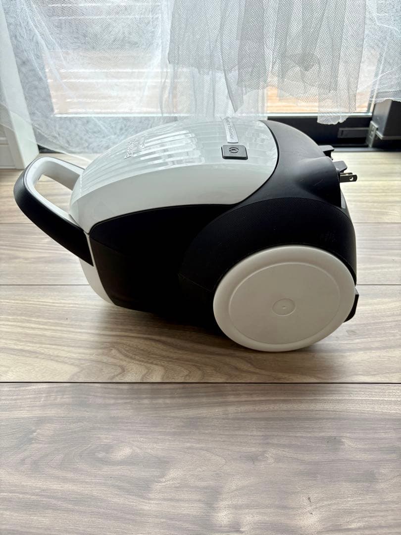 Panasonic 紙パック式掃除機 MC-PKL19A 2018年 紙パック付