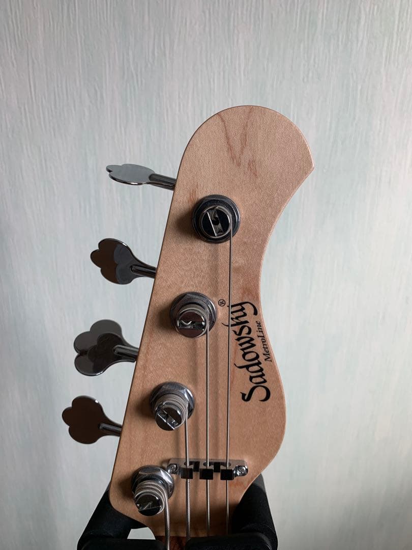 ベース Sadowsky MetroLine VJ4
