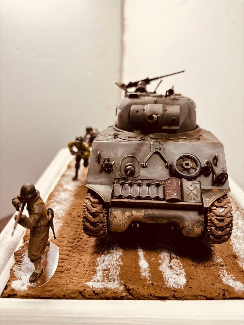 M4 A3シャーマン戦車 1/35 スケール ジオラマ