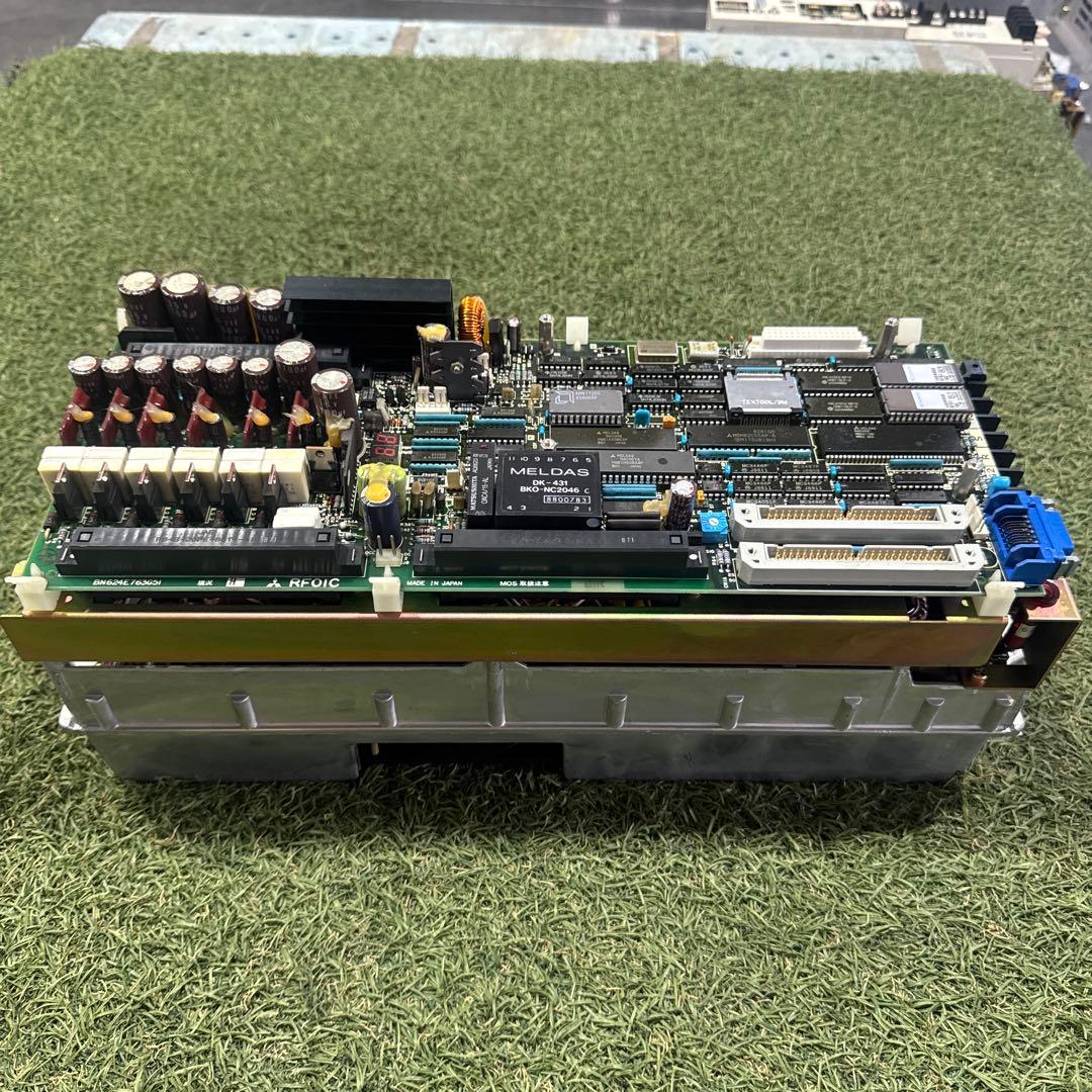 三菱 MR-S1-200-E01 サーボドライブ MRS1200E01 動作保証