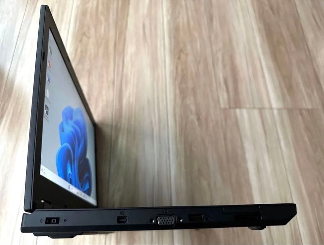 オフィス21 lenovo ThinkPadL570 8GB 250GB DVD