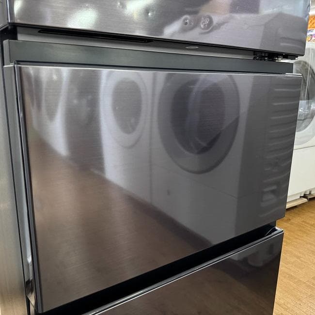 地域限定送料無料　美品【 HITACHI 】日立 冷凍冷蔵庫 R-V38SV