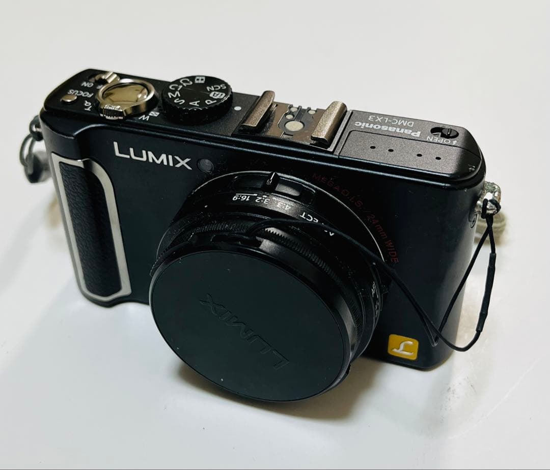 Panasonic LUMIX DMC-LX3 ライカレンズ ケース付 完動美品
