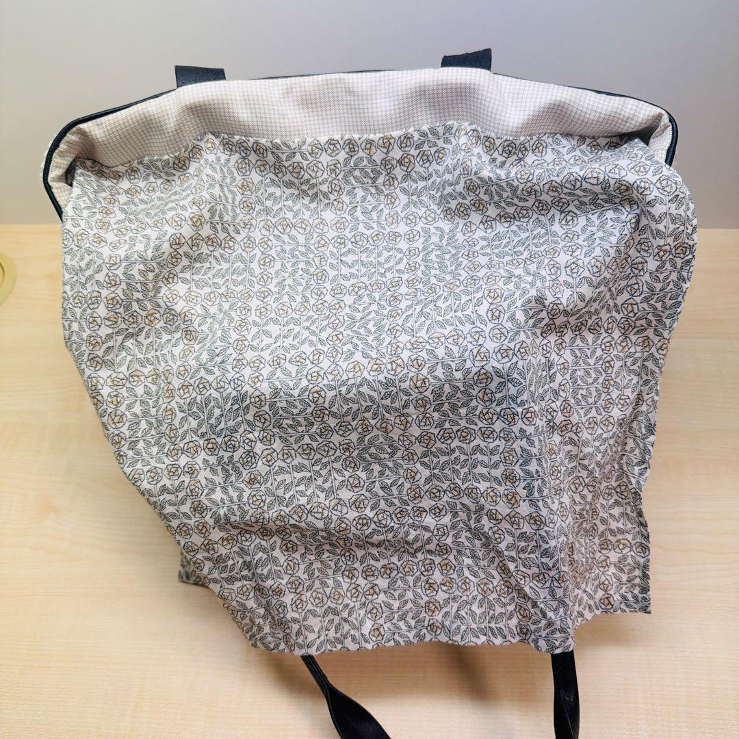 ミナペルホネン　タンバリン&レザーバッグ　花柄内側