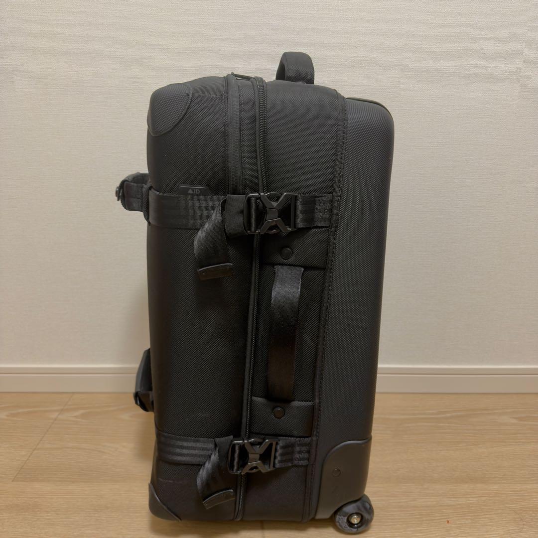 Burton Wheelie Cargo 65L ブラック