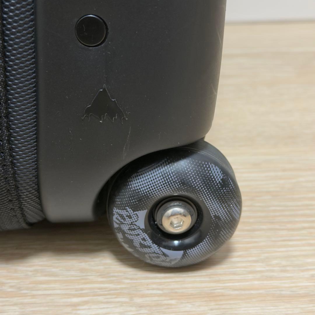 Burton Wheelie Cargo 65L ブラック