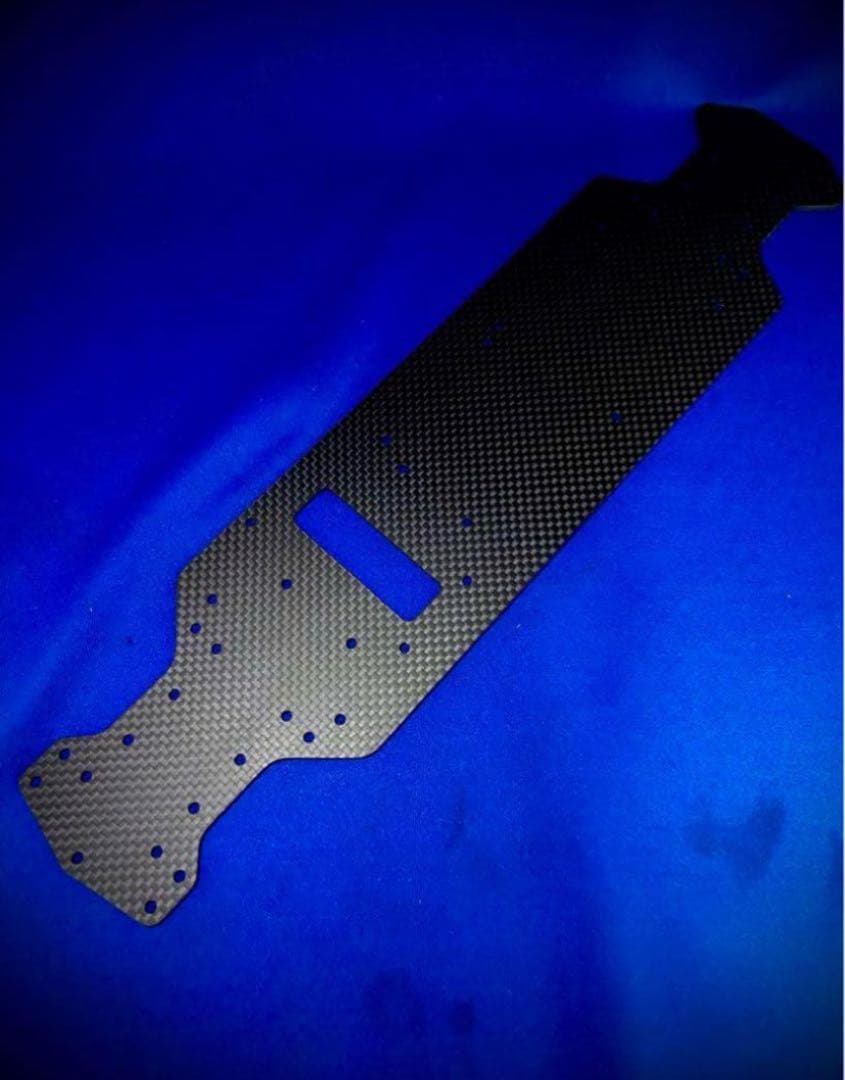 D-Like 製用　特注シャーシ 2.5㎜ ドリフト　蕨山Carbon