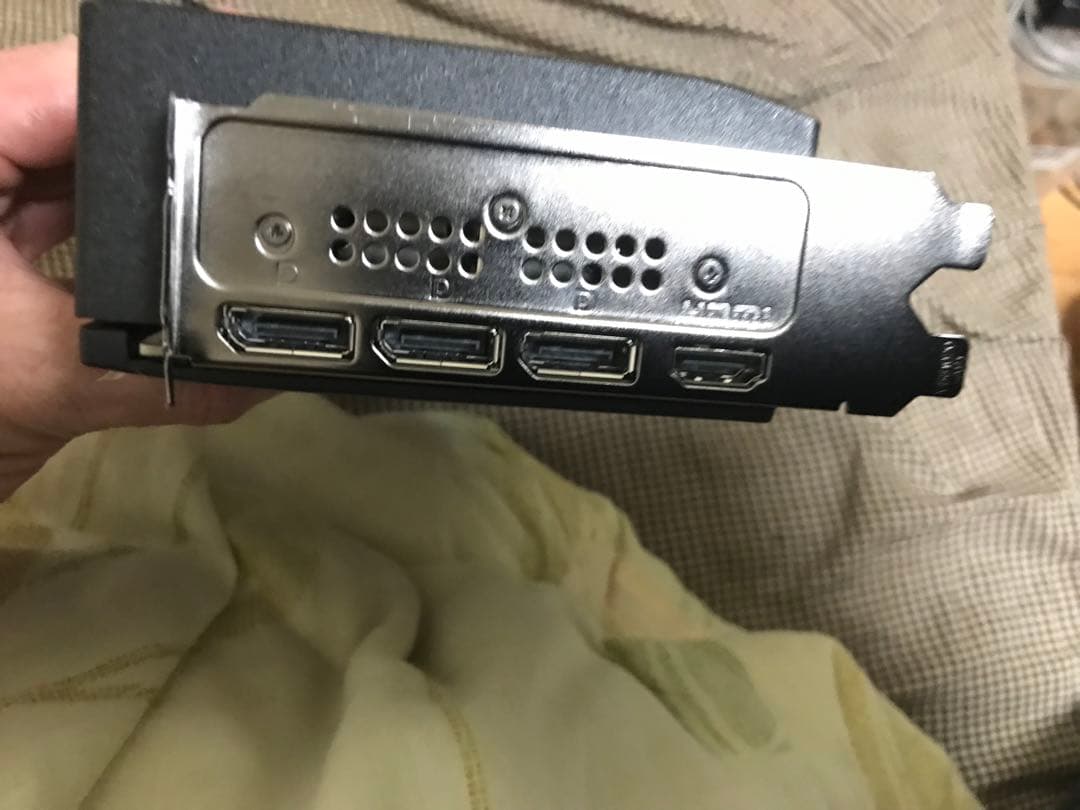 GForce RTX5070ti 動作未確認