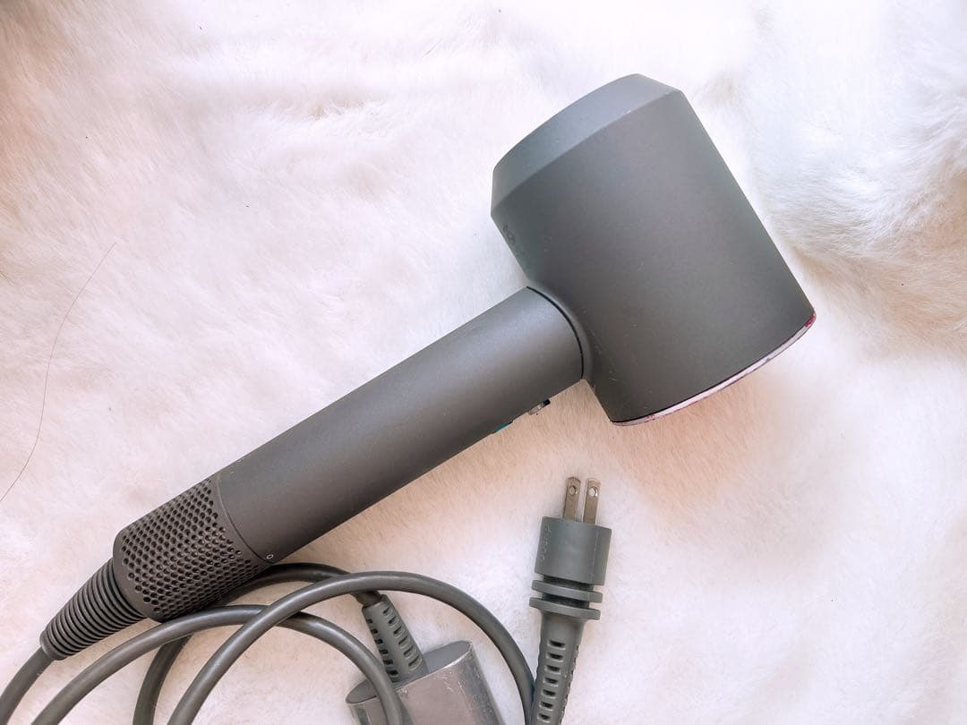 ダイソン　ヘアドライヤー　C7S-JP-NDJ1653A 箱あり