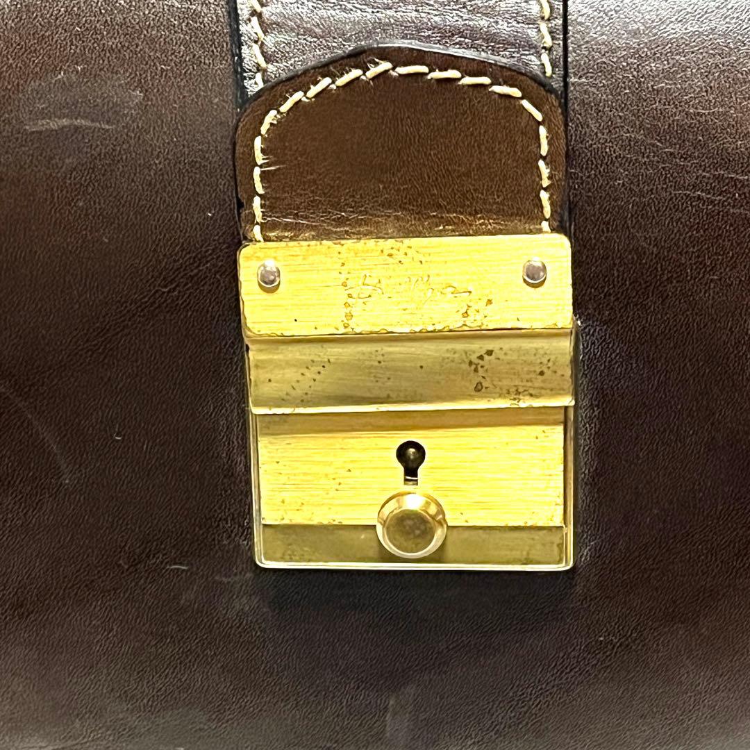 ★美品★DELLGA★定価18万円★ヴィンテージ★レザーダレスバッグ★イタリア製