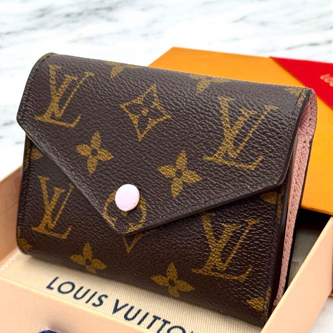 【極美品】ルイヴィトン　ヴィクトリーヌ　ローズバレリーヌ　コンパクト　財布　ミニ