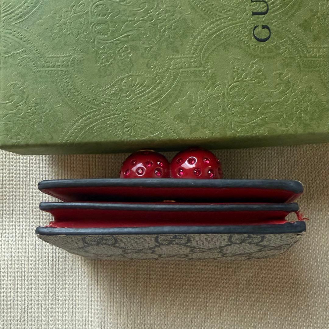 GUCCI 二つ折り財布 チェリー装飾