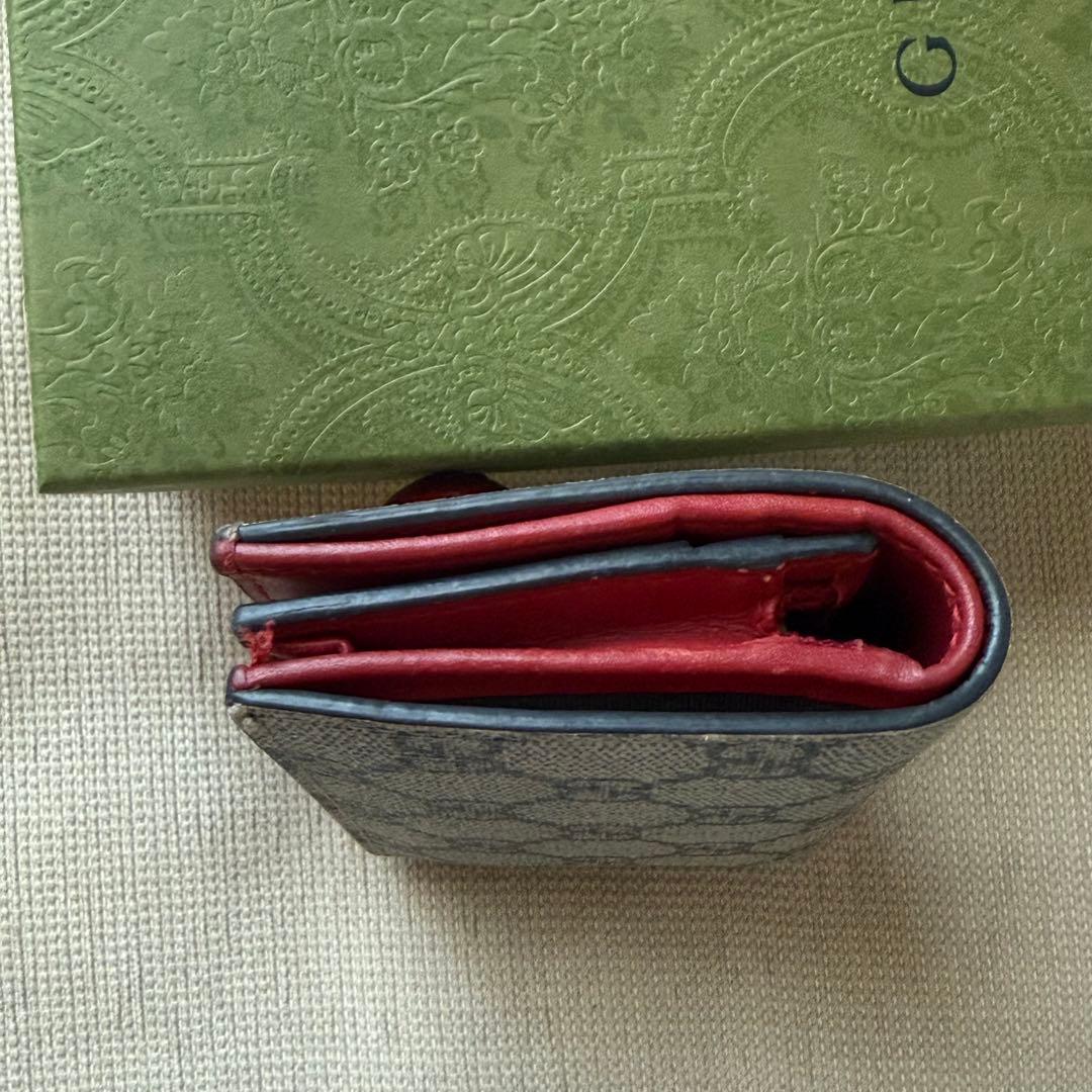 GUCCI 二つ折り財布 チェリー装飾