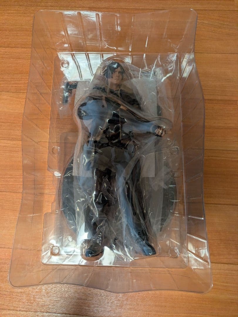 【国内正規品】バイオハザードRE:4 レオン　フィギュア