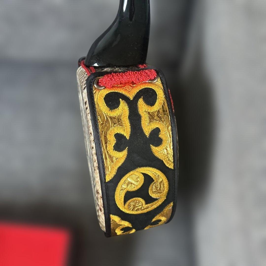 ヘビ皮 三線本体 3弦 黒/ベージュ