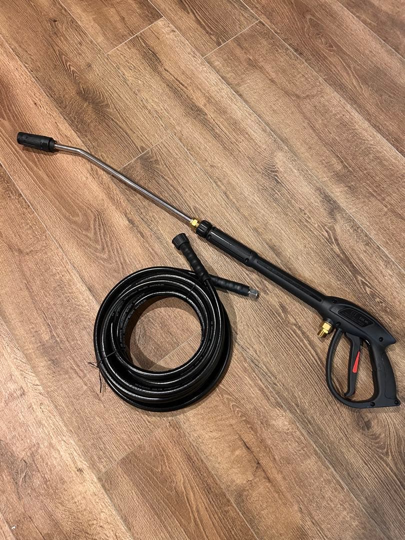 アサダ高圧洗浄機　純正品　新品未使用ガンと ホース　　NEWモデル