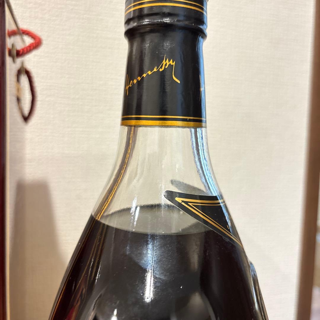 ヘネシー XO 金キャップ ボトル 3000ml 40％ 箱付コニャック 未開封