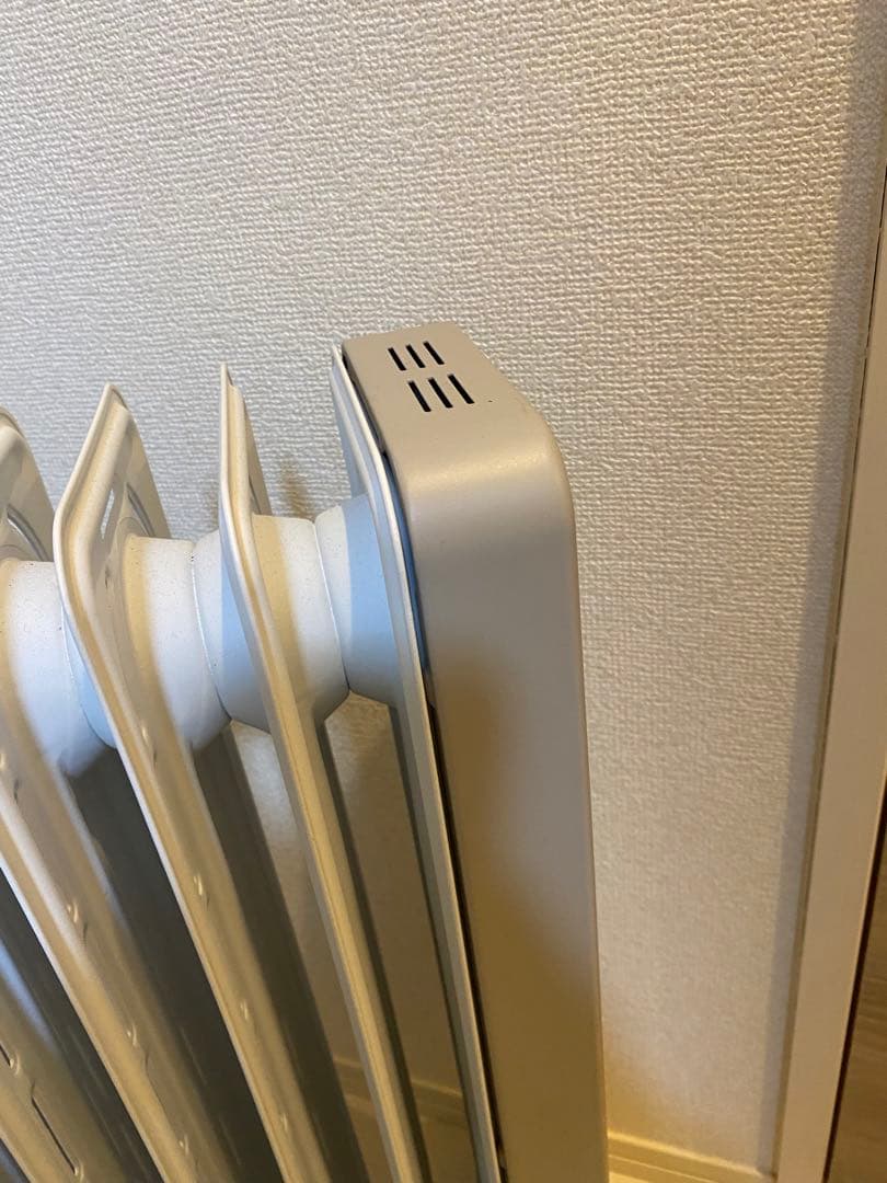 DeLonghi Vento 3 オイルヒーター RHJ21F0812-WH