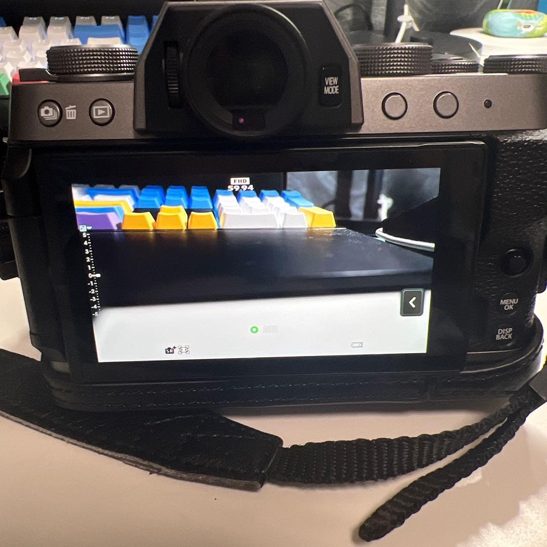 FUJIFILM X-T200 早い者勝ち！　FUJIFILM XT200