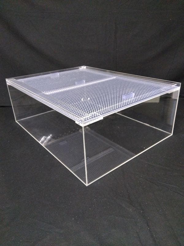 蓋を外す事なく開閉できる引き戸の爬虫類ケージ 小動物ケージ 小動物用 等