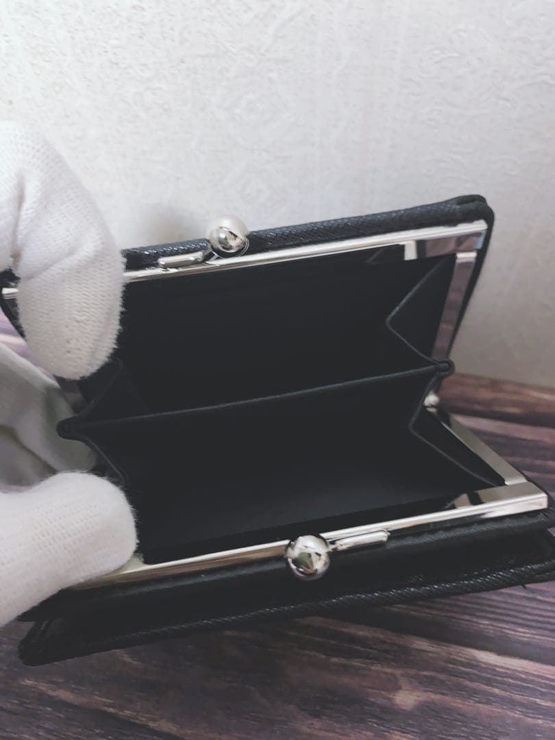 〔新品未使用〕ヴィヴィアンウエストウッド　折り財布