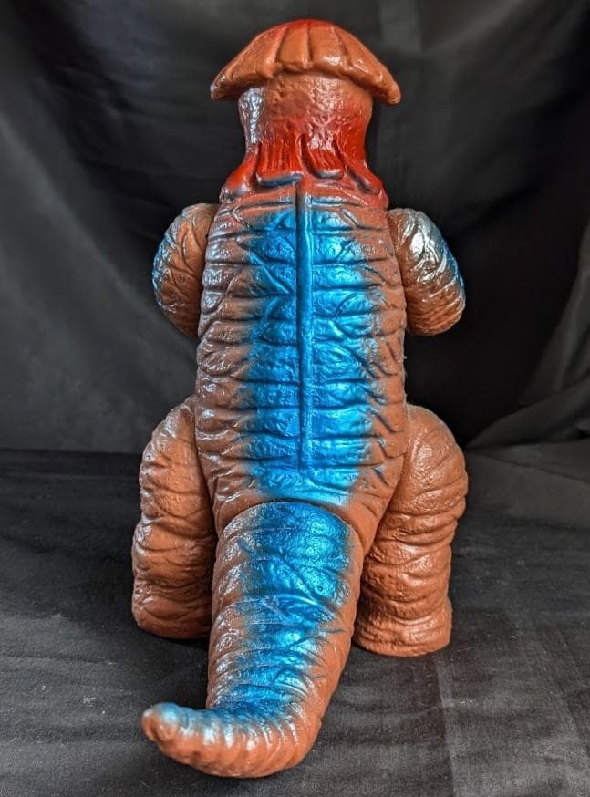 【ゆみとし】ゴキネズラ「帰ってきたウルトラマン」登場（ブルマァク復刻）