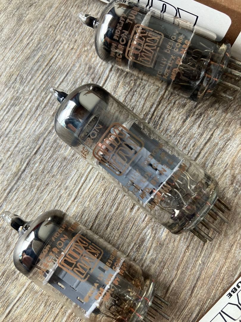 S*Y様 LUXMAN ラックスマン　真空管　8045G 6240G 12AU7