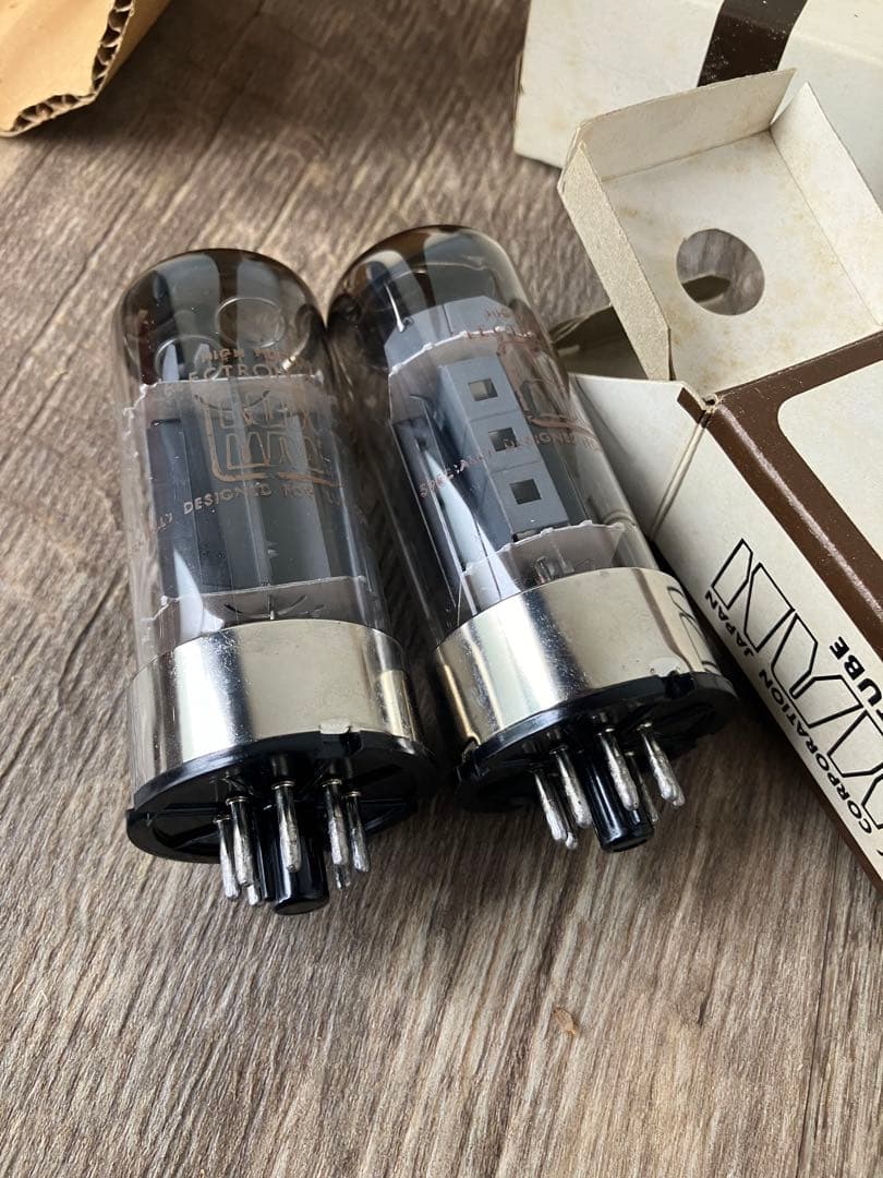 S*Y様 LUXMAN ラックスマン　真空管　8045G 6240G 12AU7