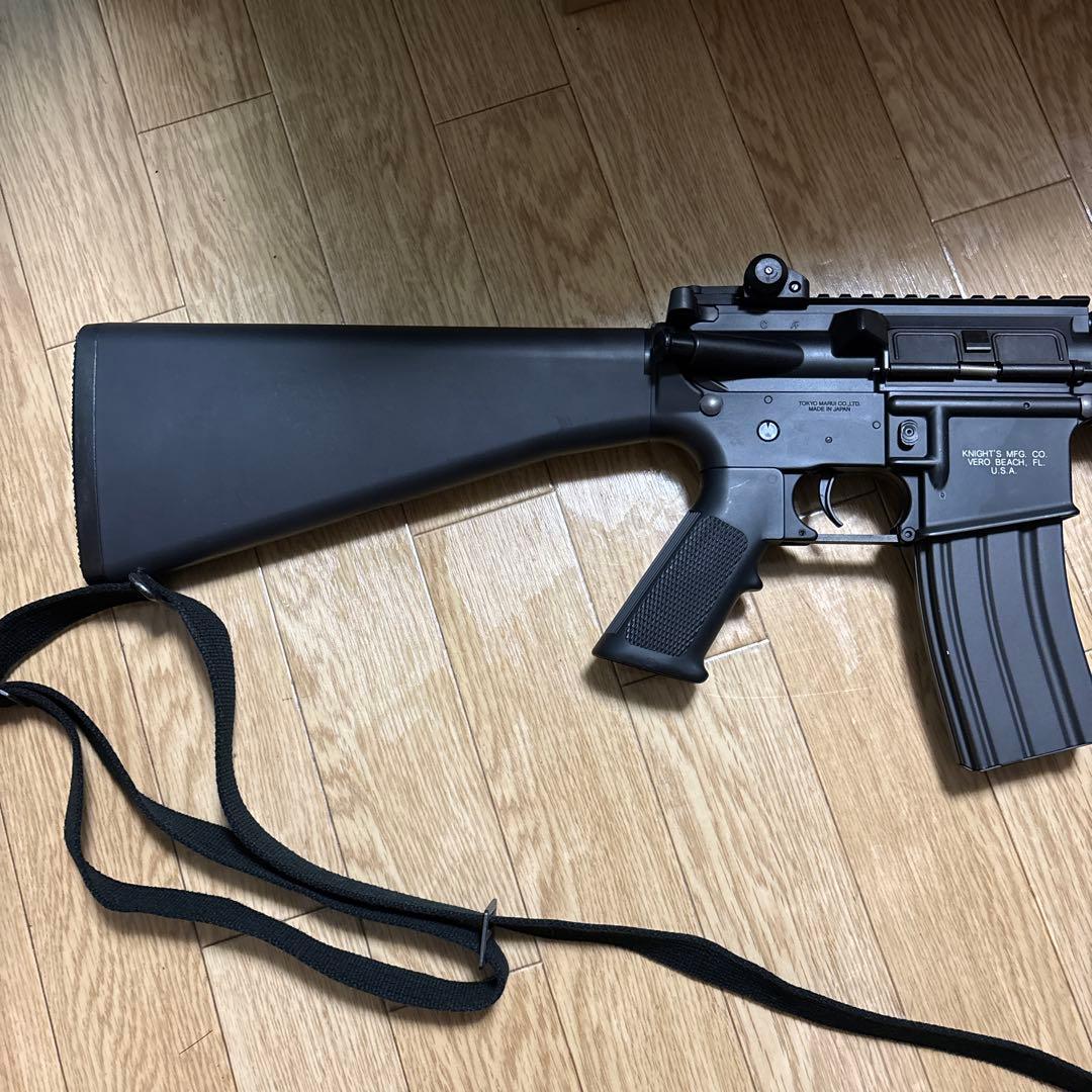 COLT M16A2？KNIGHT'S SR-16 M4？