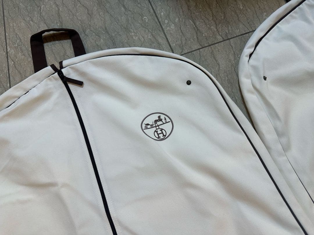 美品　HERMES ガーメントケース 4枚セット エルメス ガーメントバッグ
