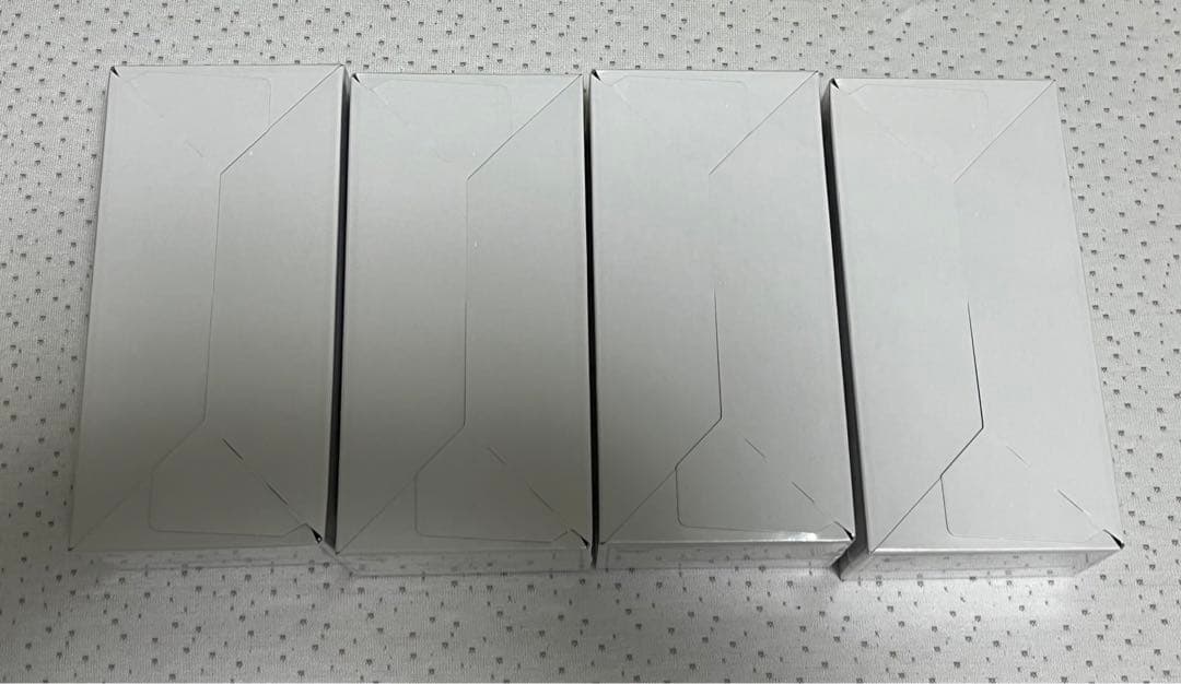 ホロライブ クインテットスペクトラム 新品未開封　シュリンク付き4box