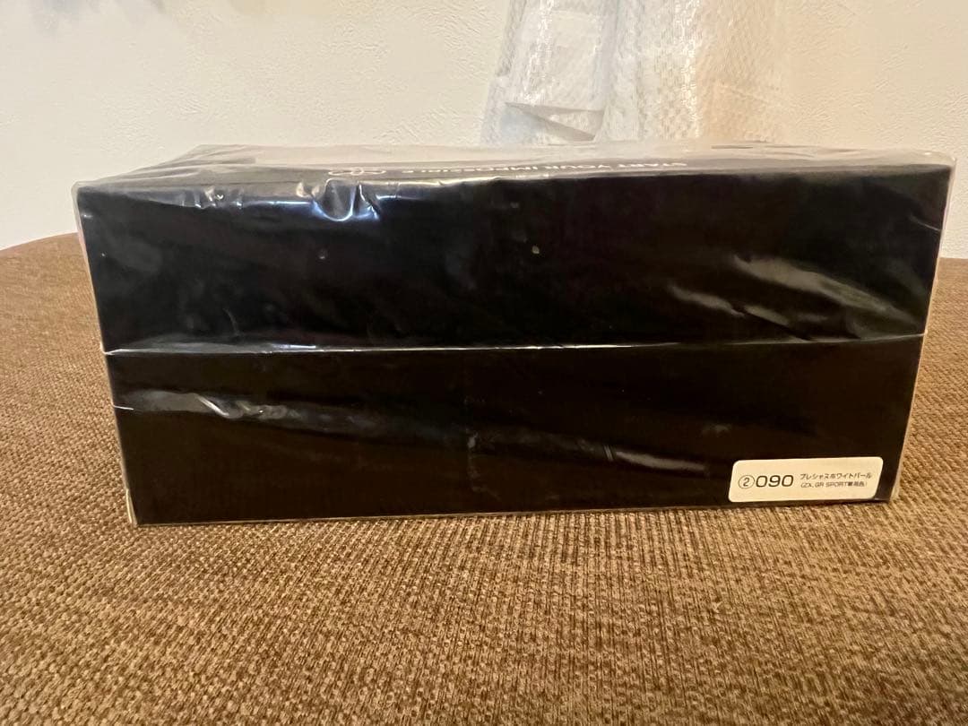 ランドクルーザー300 ミニカー　カラーサンプル　プレシャスホワイトパール