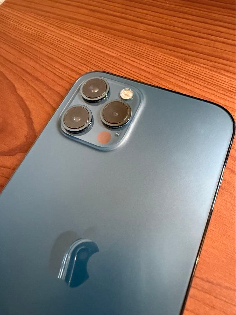 iPhone 12 Pro Max 256GB (正規店バッテリー交換済み)