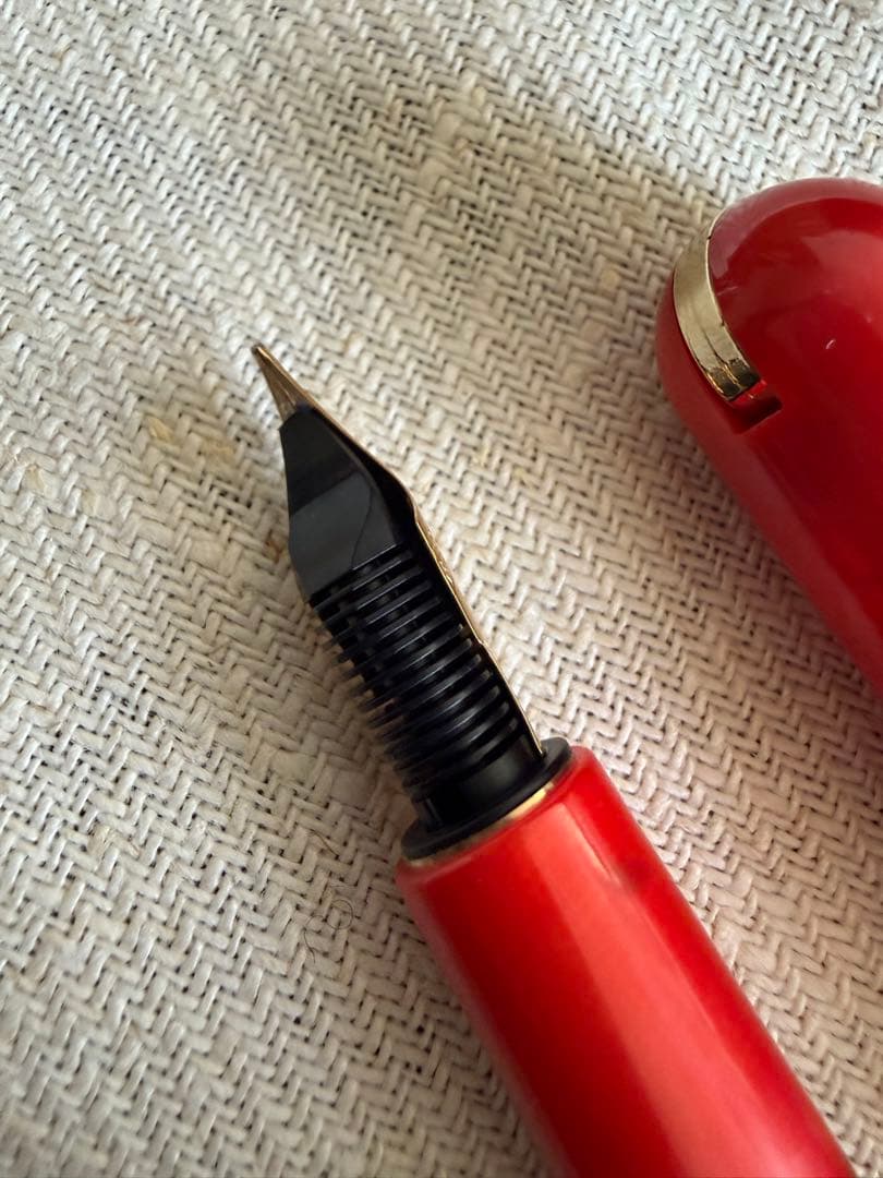 FINEIDER万年筆、未使用品