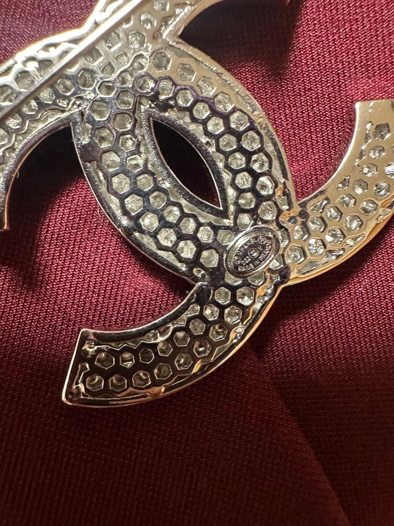 CHANEL CCロゴ ブローチ シルバー ラインストーン