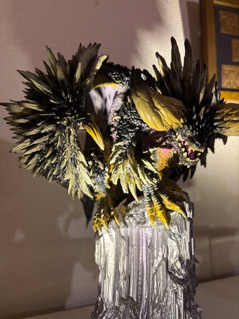 【美品】モンスターハンター 滅尽龍　ネルギガンテ クリエイターズモデル