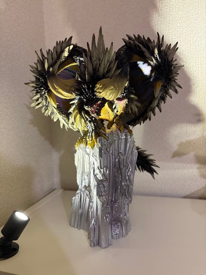 【美品】モンスターハンター 滅尽龍　ネルギガンテ クリエイターズモデル
