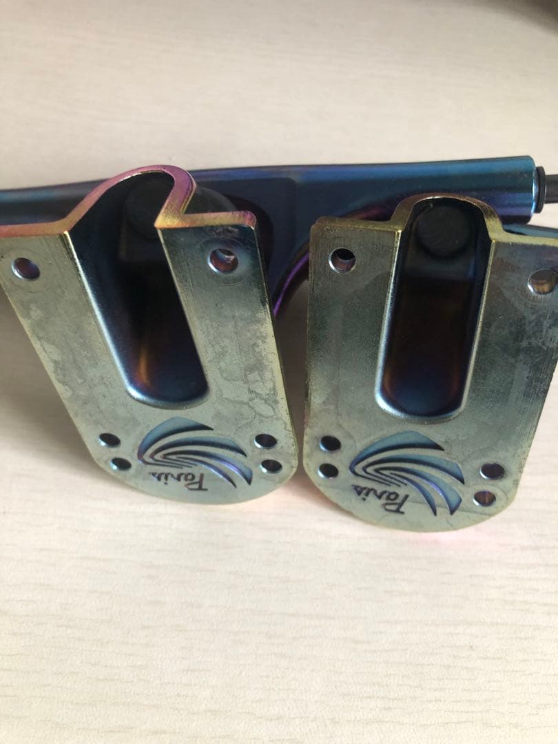 ラスト　Paris trucks savant パリストラック　サヴァント