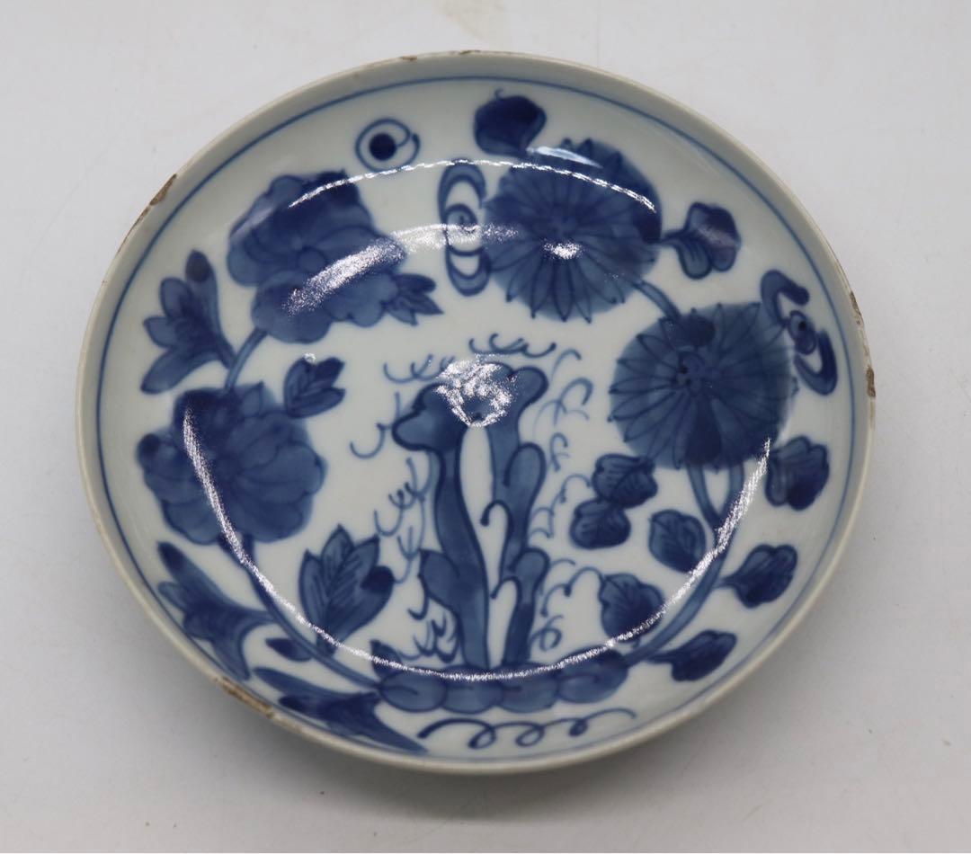 中国　明時代　染付花模様皿　アンティーク　送料込み0405