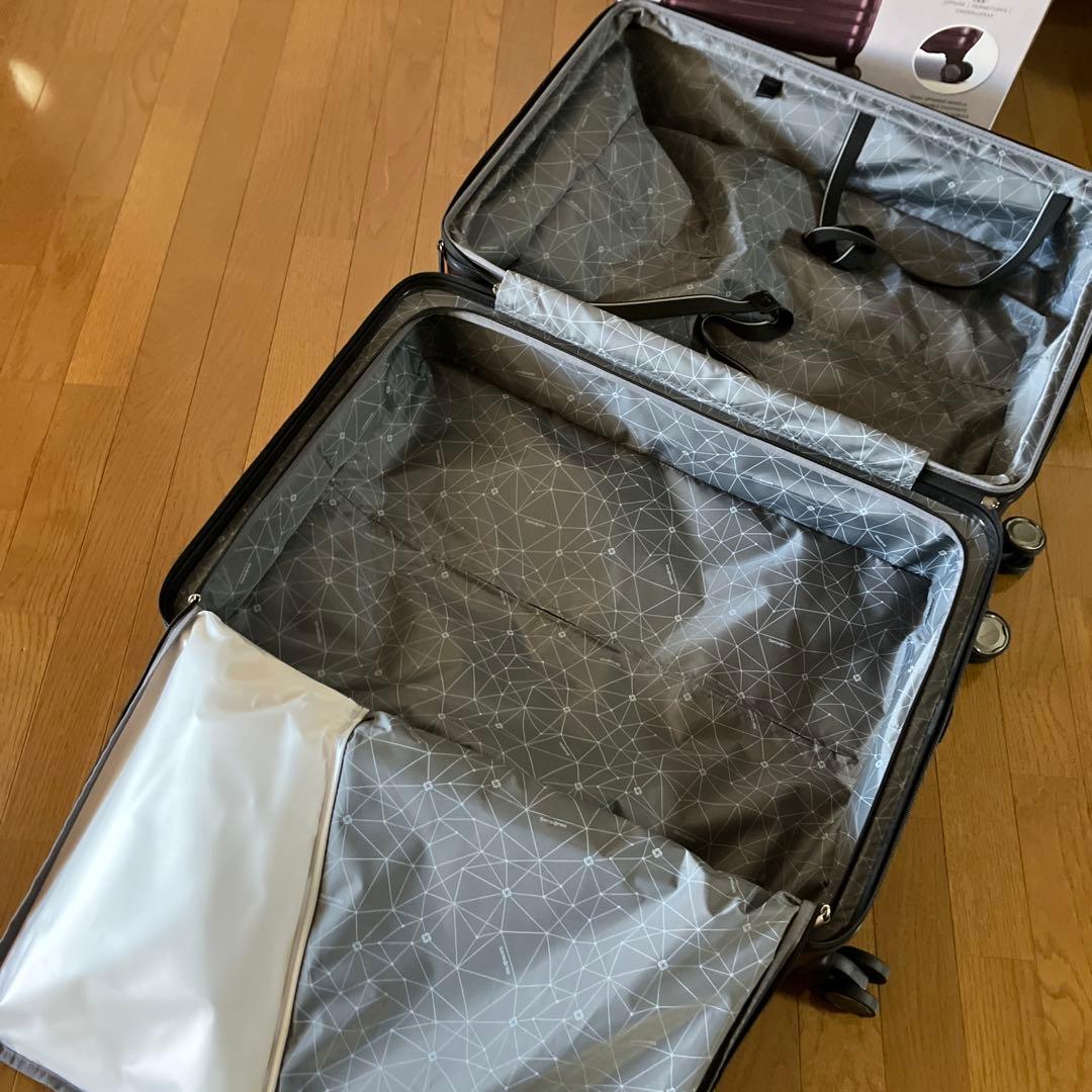 Samsonite 軽量キャリーケース ダークパープル　スーツケース