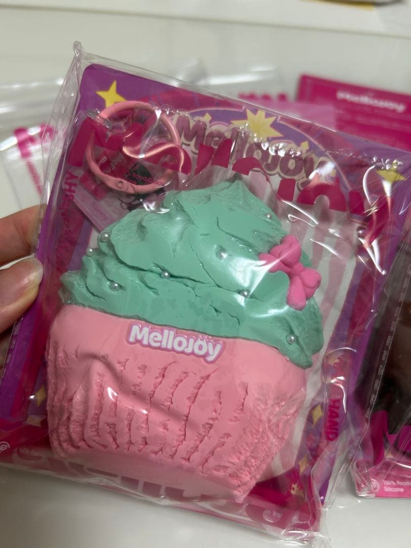 メロジョイスクイーズ　mellojoy カップケーキとマフィンのセット