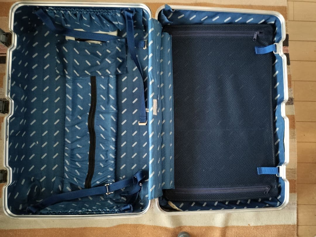 RIMOWAリモア トパーズ 2輪シルバー(銀色) 63LTSAロック