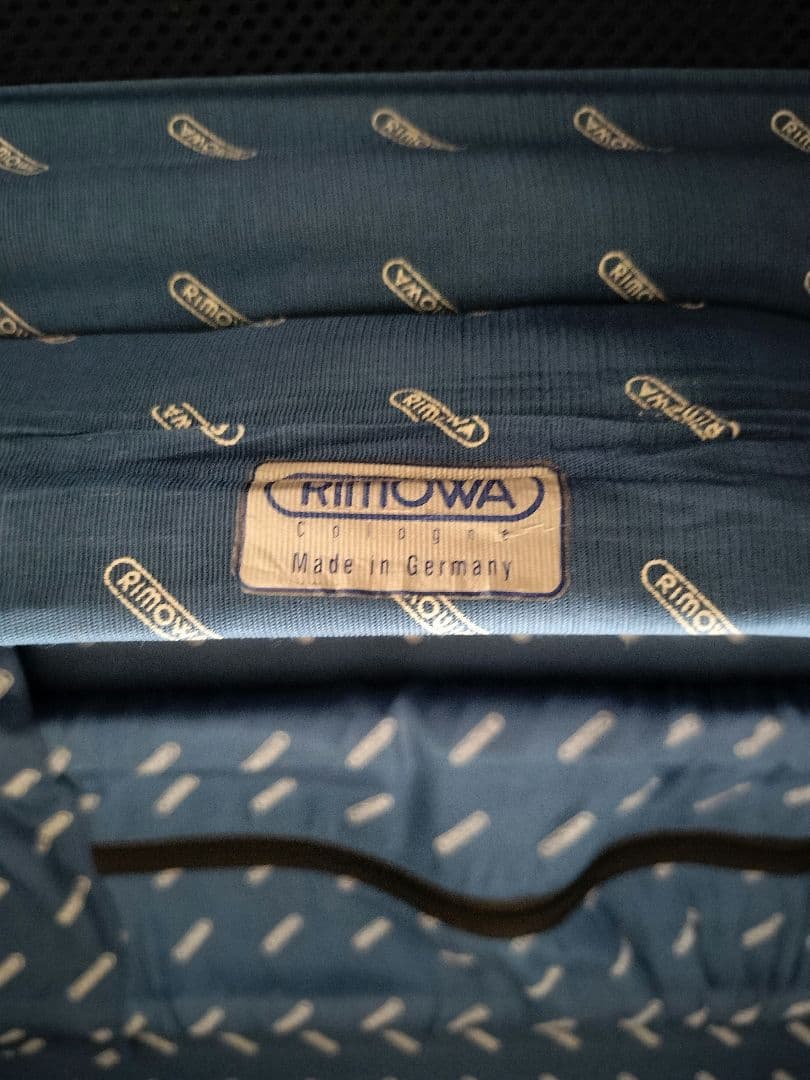 RIMOWAリモア トパーズ 2輪シルバー(銀色) 63LTSAロック