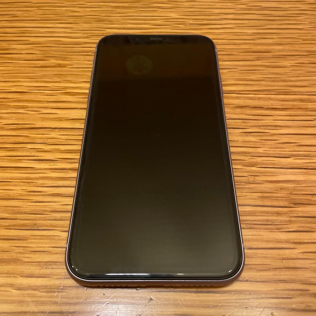 iPhone 11 本体(64GB)