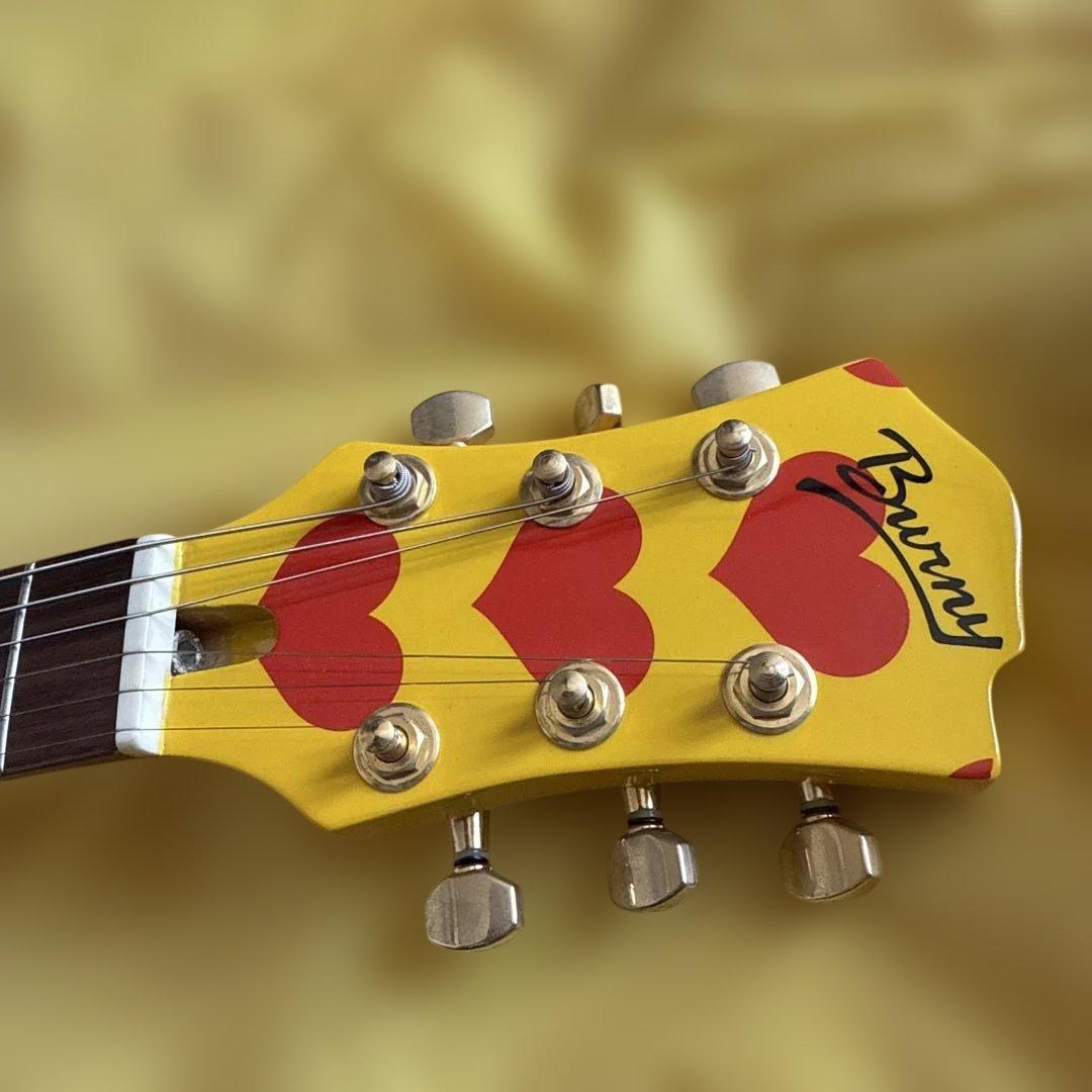 Burny エレキギター ハート柄