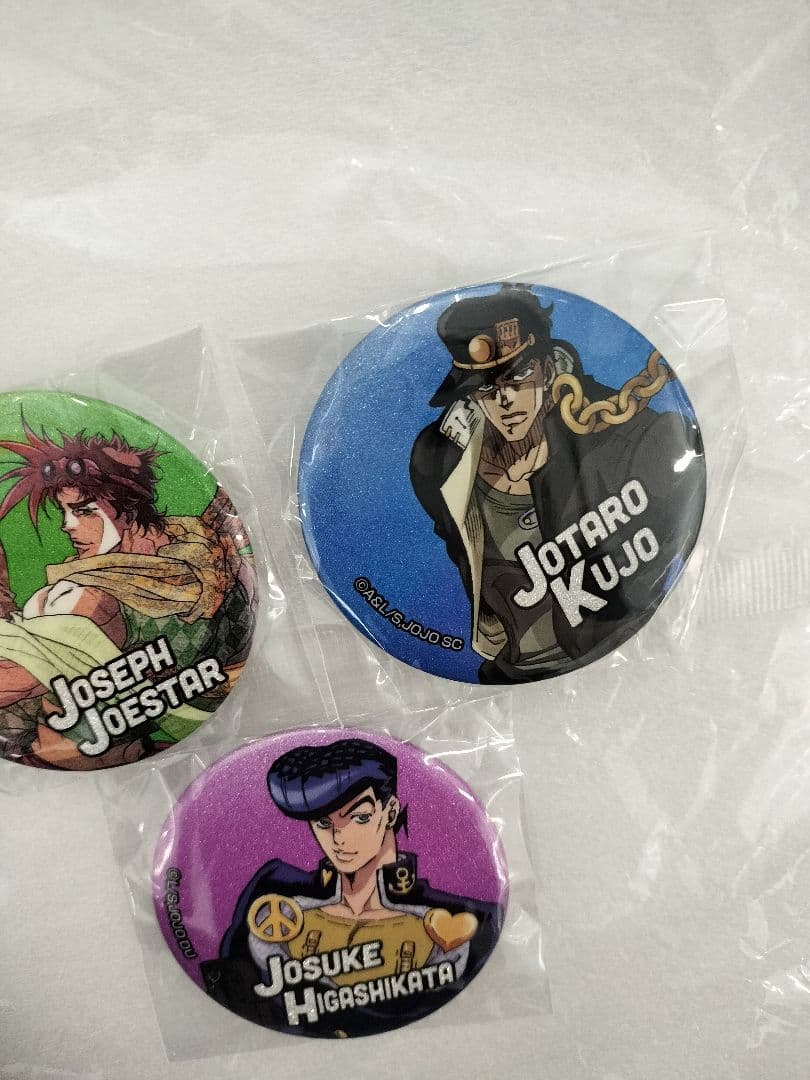 ジョジョの奇妙な冒険 缶バッジセット　仗助　空条承太郎　ジョセフジョースター