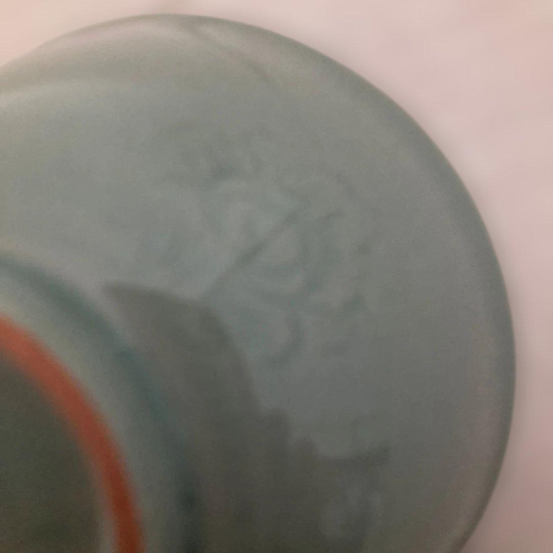 茶碗 漢青陶窯　韓国人気作家【金福漢】作 青磁茶碗　木箱付　青緑色 花模様